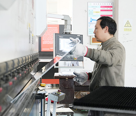 Frorming, plegamiento y flexión de CNC